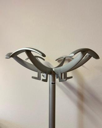 Attaccapanni da terra