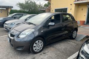 Toyota Yaris 1.3 5 porte 70.000 KM