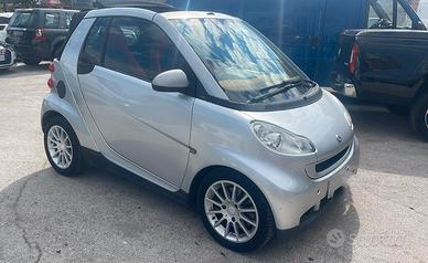 Smart ForTwo 1000 52 kW cabrio passion