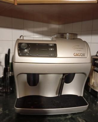 macchina caffè con macinino 
