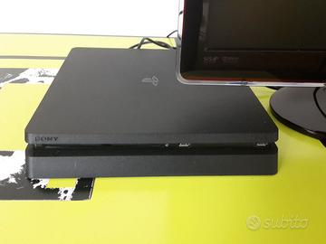 Playstation 4 Slim  PS4 Slim - trattabile