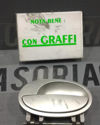 Ricambio maniglia porta post. sinistro OPEL CORSA 