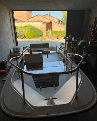 Boston whaler 15 supersport