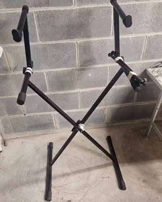 stand tastiera + custodia + stand chitarra