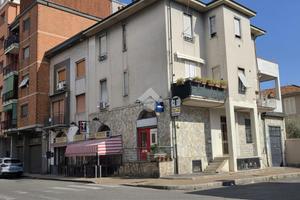 2 LOCALI A SAN GIULIANO MILANESE