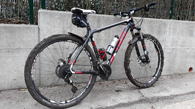 M t b 29" trek in carbonio