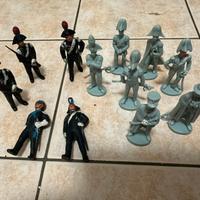 Lotto soldatini anni 60/70 Carabinieri