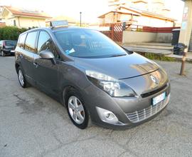 RENAULT Scenic 1.5 dCi 110CV 7P - TAGLIANDATA