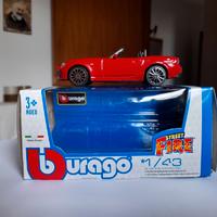Burago scala 1-43-FIAT 124 SPIDER colore rosso MB-