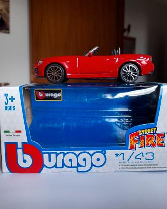 Burago scala 1-43-FIAT 124 SPIDER colore rosso MB-