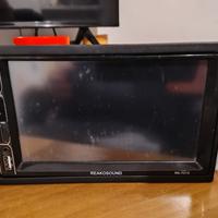 Autoradio 2 Din con connettività Bluetooth.