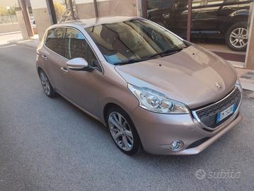 Peugeot 208 1.6 e-HDi 92 CV Stop&Start 5 porte All