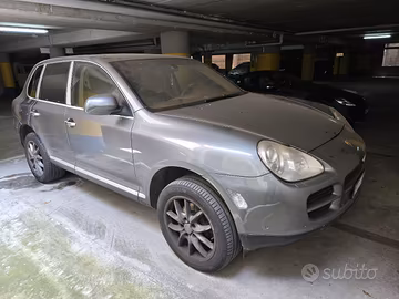 porsche cayenne