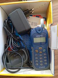 telefoni con scatola 