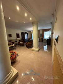 Appartamento di 200 m² a Casavatore