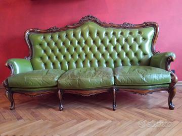 Divao in vera pelle verde