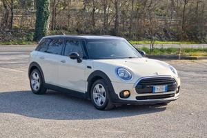 Mini Cooper Clubman 1.5 Hype 2017-E6 Automatico NE