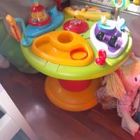 Tavolino con girello