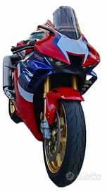 HONDA CBR 1000 RR-R SP