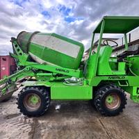 Autobetoniera autocaricante merlo db 2500