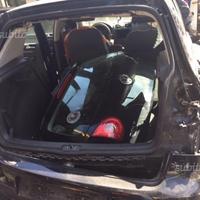 Volkswagen golf 5 anno 2004