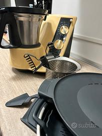 Bimby TM 21 con accessori