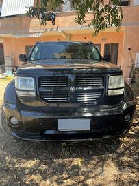Dodge Nitro 2.8 automatica