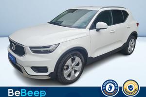 Volvo XC40 2.0 D4 MOMENTUM PRO AWD GEARTRONIC...