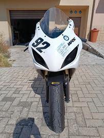 Suzuki gsxr 600 k4 pista