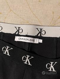 Pantaloni Calvin Klein