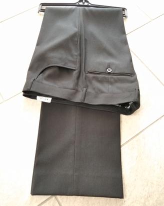 pantaloni nuovi brugi neri rigati taglia 48