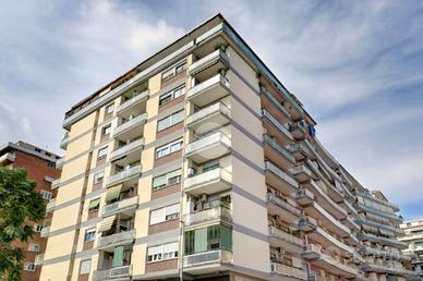 3 LOCALI A ROMA