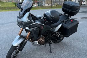 Honda  crf 1100 africa twin