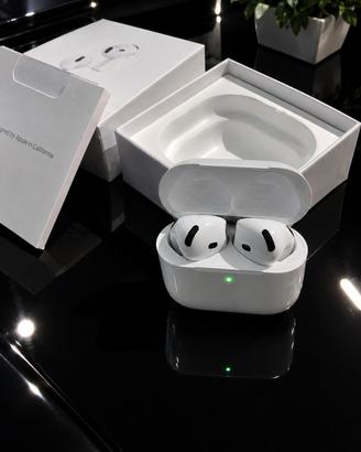 🎧 AirPods 4 – ANC  condizioni ottime 