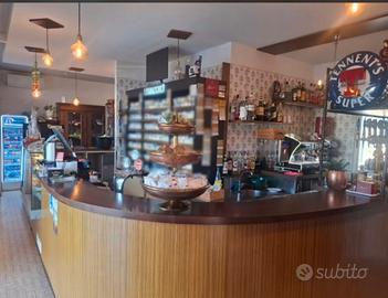 Attivita' bar ristorazione tabacchi appartamento