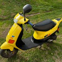 Piaggio Zip Fast Rider