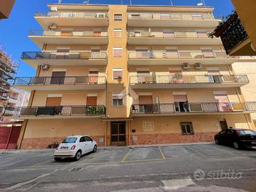 4 LOCALI A REGGIO DI CALABRIA