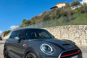 mini cooper John cooper works 