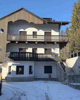 Immobile in asta di 116 m² con 4 locali e box auto