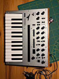 Korg Monologue Silver