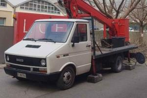 piattaforma iveco daily