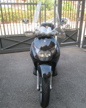 Piaggio Beverly 200