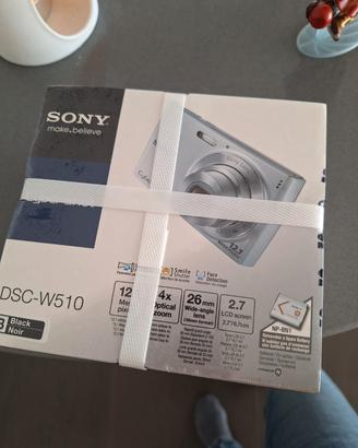 fotocamera Sony dsc-w510 nuova mai usata