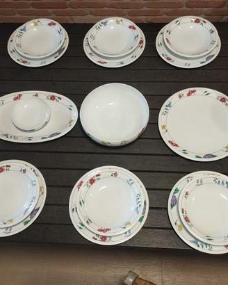 Servizio Piatti Richard Ginori