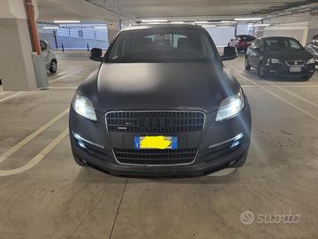 Q7 S line