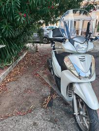 Honda sh 300 ABS 