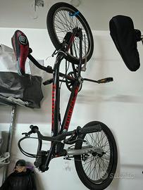 Bicicletta BMX nuova