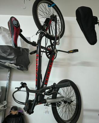 Bicicletta BMX nuova