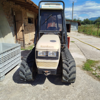 Trattore agricolo cingolato Lamborghini 60cv