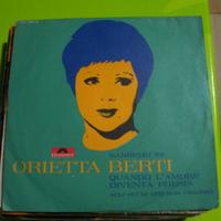 vinili 45 giri diversi ad Inverigo leggi bene